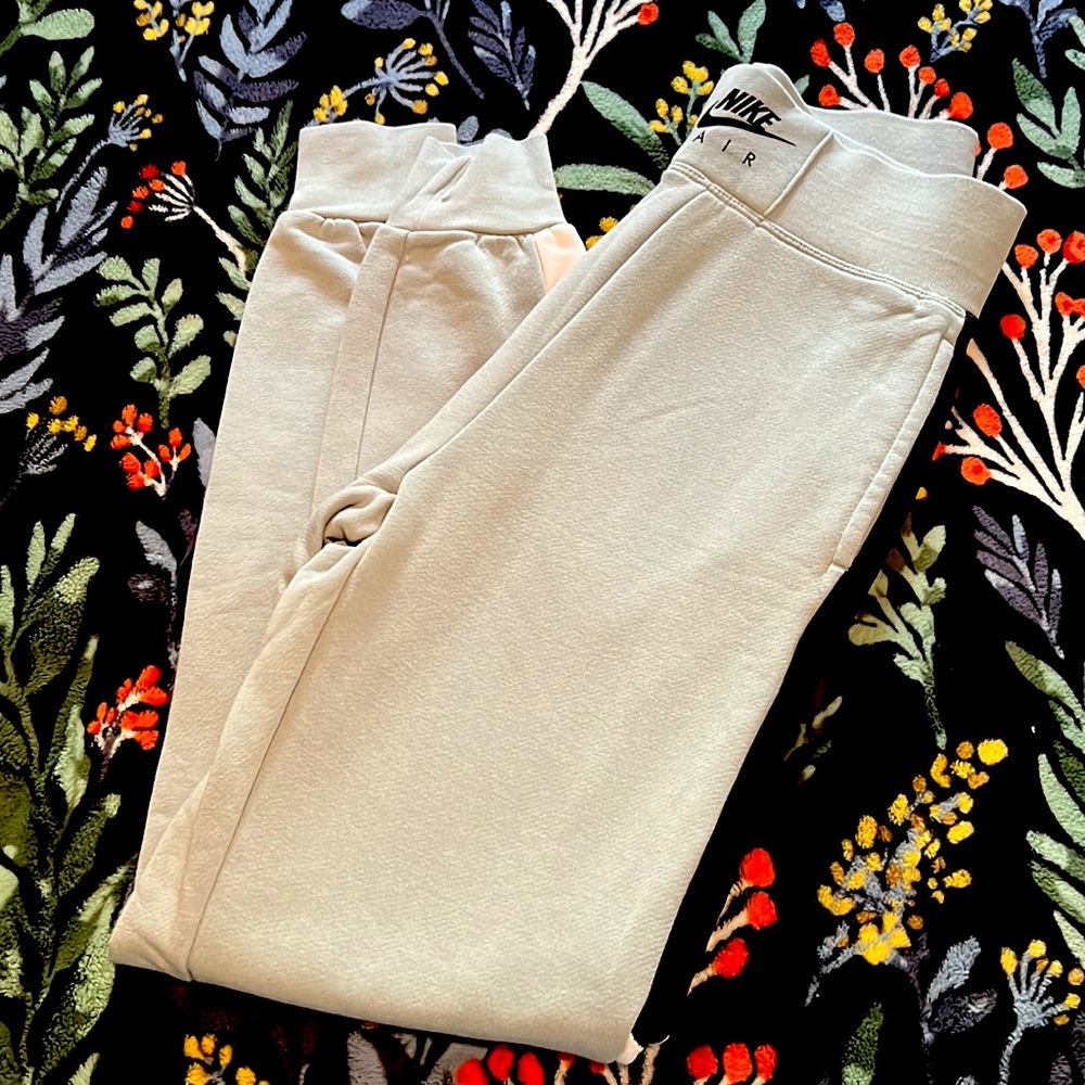 Nike Air Sweatpants